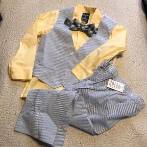 NWT Izod Suit